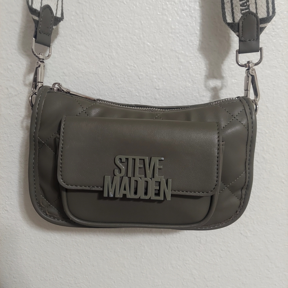Steve Madden Small Olive Green Purse Crossbody Clean